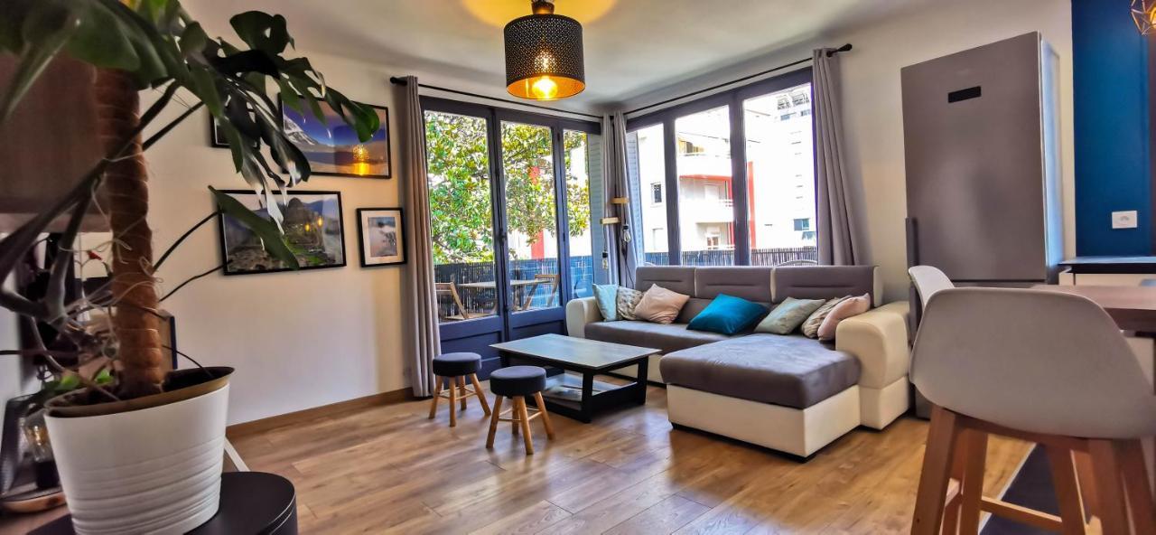 Le Coquet - Gare - Hyper Centre - Parking - Wifi - Netflix - Disney+ Annecy Exteriér fotografie